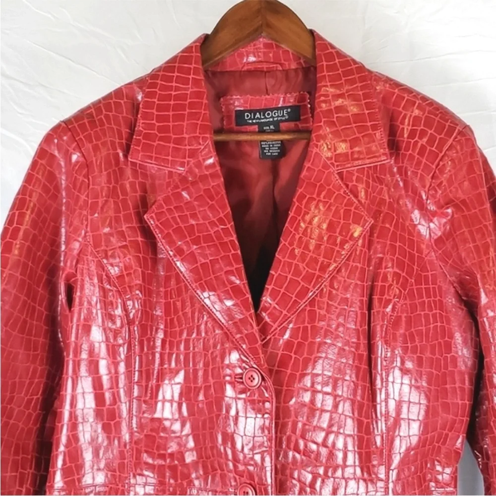EUC- DIALOGUE XL RED LEATHER JACKET CROC- EMBOSSED - Picture 3 of 6